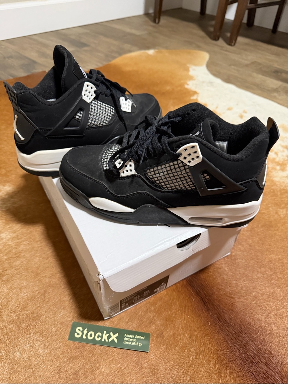 Nike Air Jordan 4 Black/White Men's Athletic Sneakers